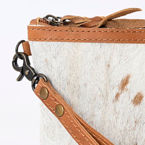 American Darling Hair On Hide Leather Western Style Wristlet Clutch Purse