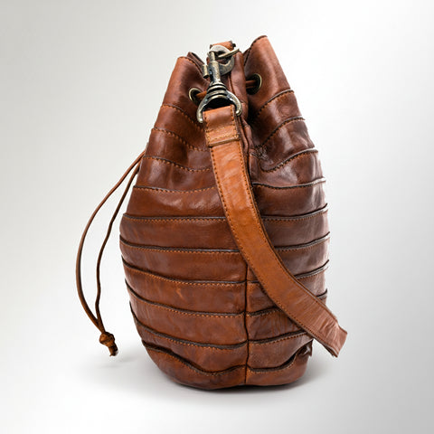 The Minimalist Carry Bucket Bag