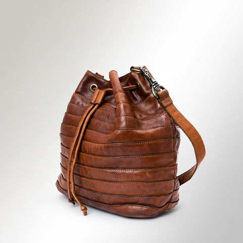 The Minimalist Carry Bucket Bag