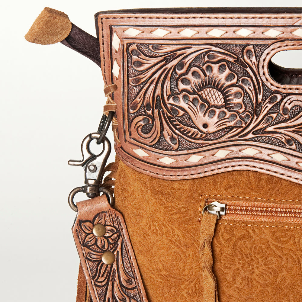 LC-ADBGS145DM1C Clutch Genuine Western Leather Women Bag Paige