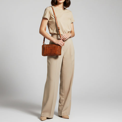 SWC212 Cuorina - Luxury Leather Riveted Wristlet