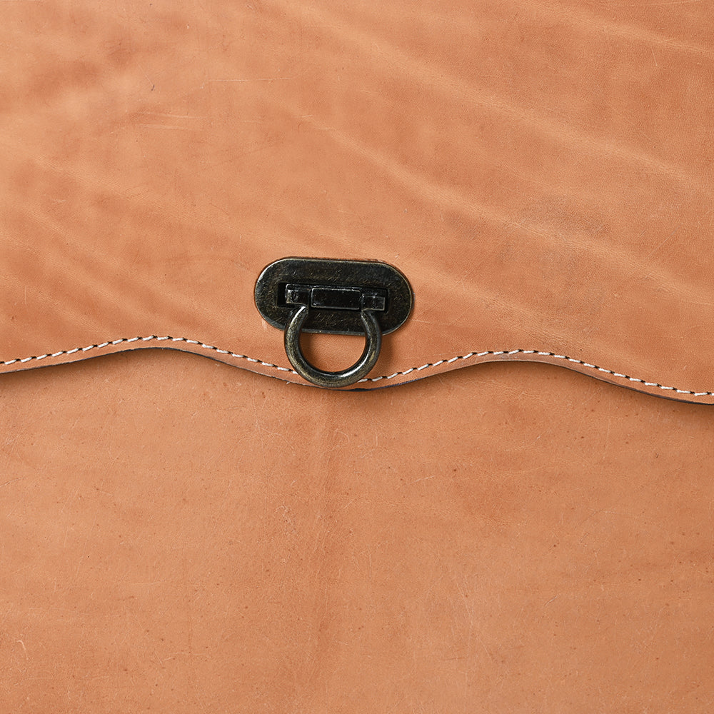 ADBG1395 Classic Tan Leather Briefcase - Western Style Messenger Bag for Men & Women