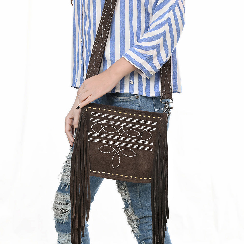 ADBG1572 Genuine suede Fringe Crossbody - White Stitch Western Bag