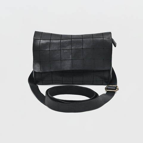 SWC477 Selvana - Multi-Pocket Cross Body