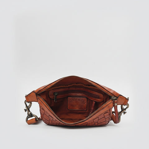 SWC482 Altamira - Full Grain Leather Fanny Pack